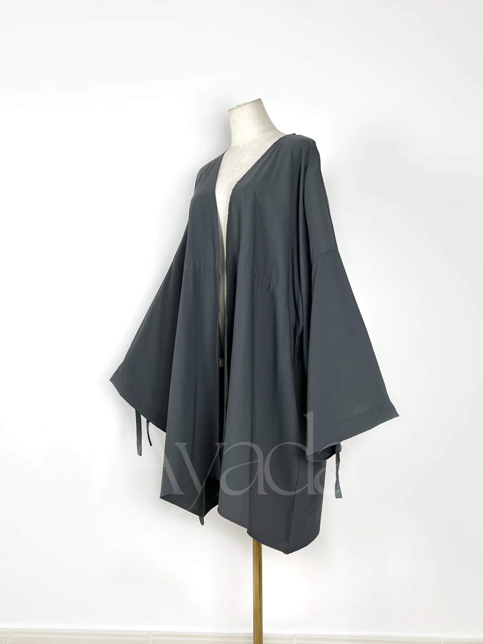 Kimono Saya Court - Image 17