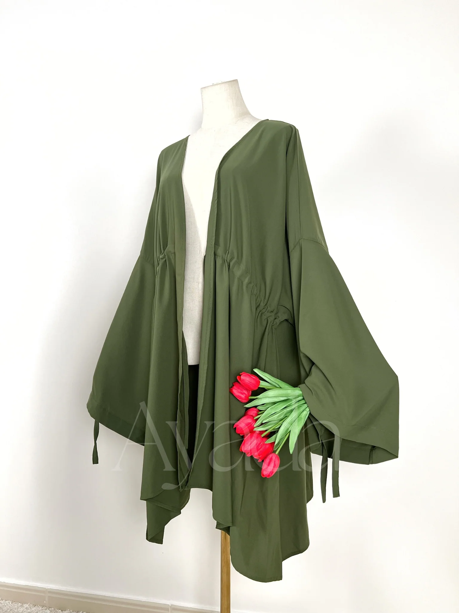 Kimono Saya Court - Image 5