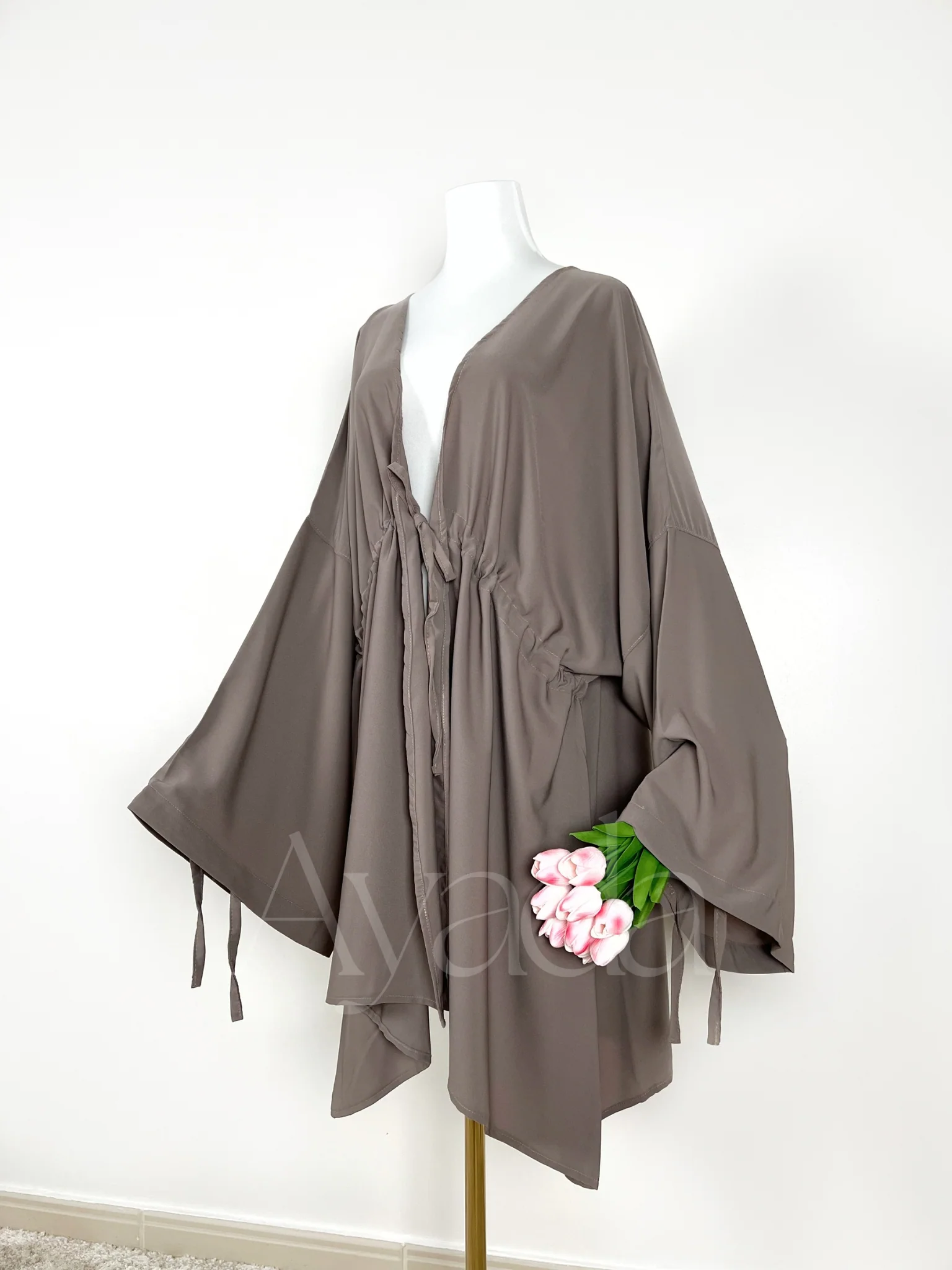Kimono Saya Court - Image 6