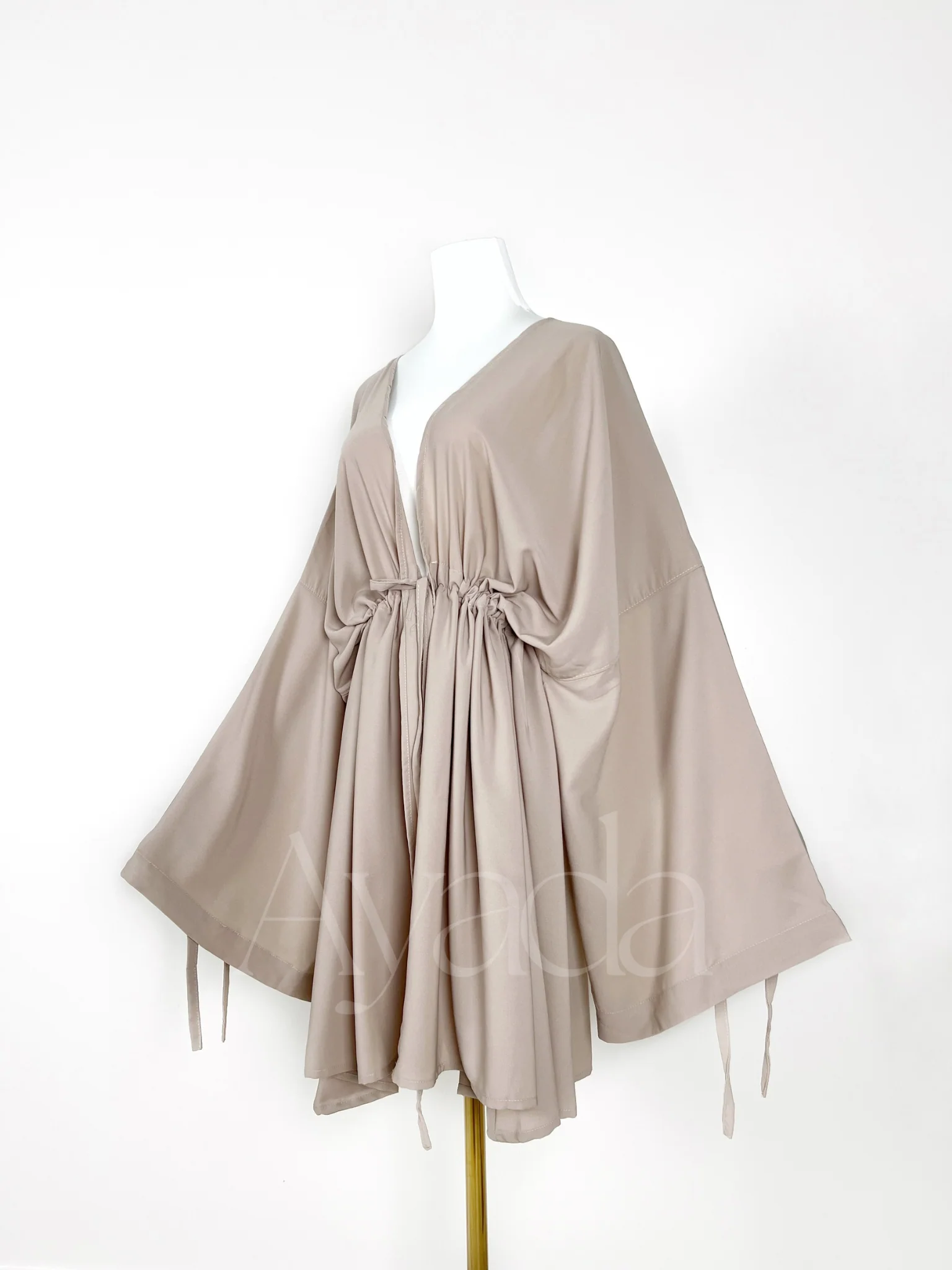 Kimono Saya Court - Image 9