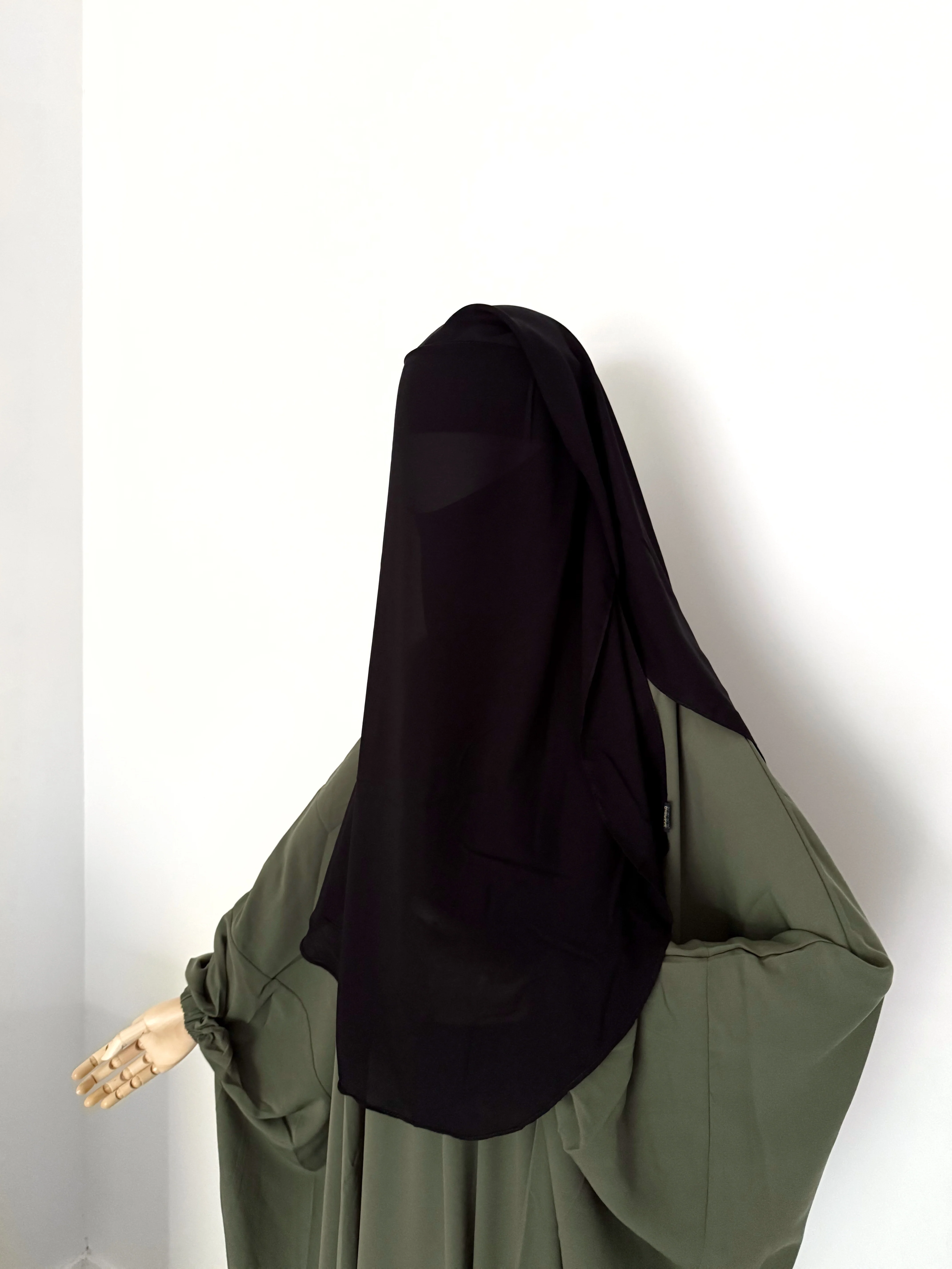 Niqab/Sitar Malaysia Pull Down Court - Image 2