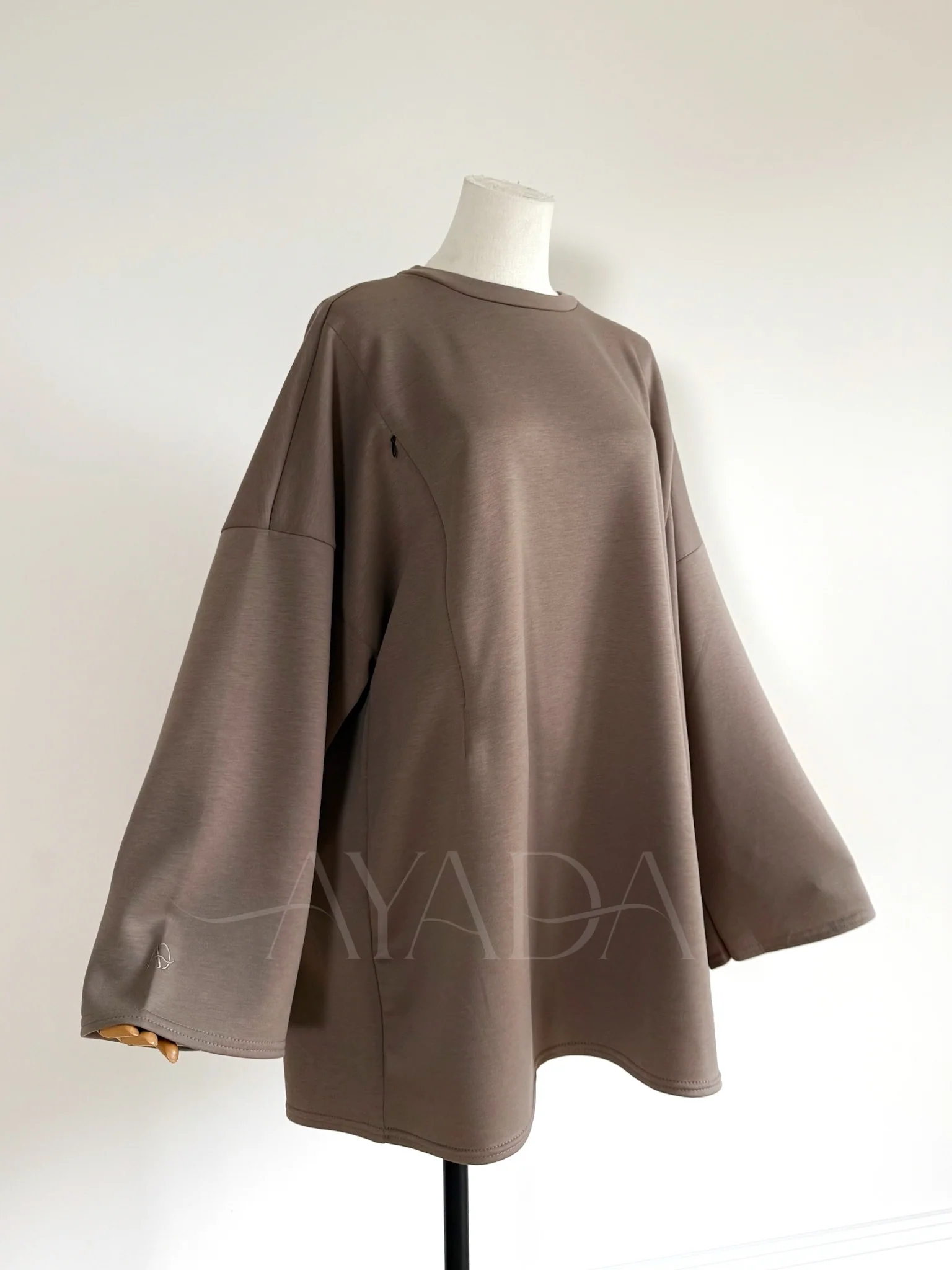 T-Shirt Winter Edition - Image 10