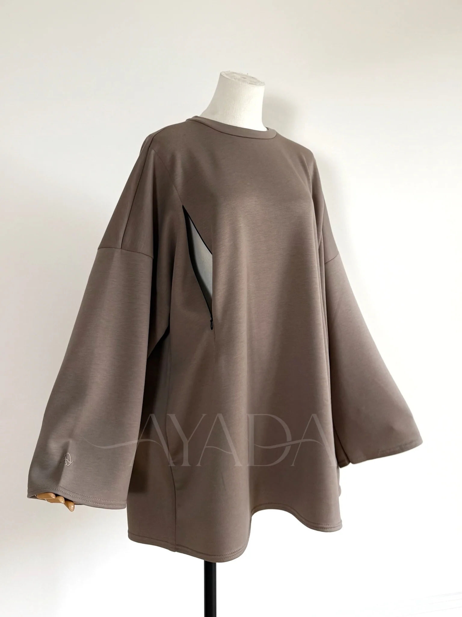 T-Shirt Winter Edition - Image 9